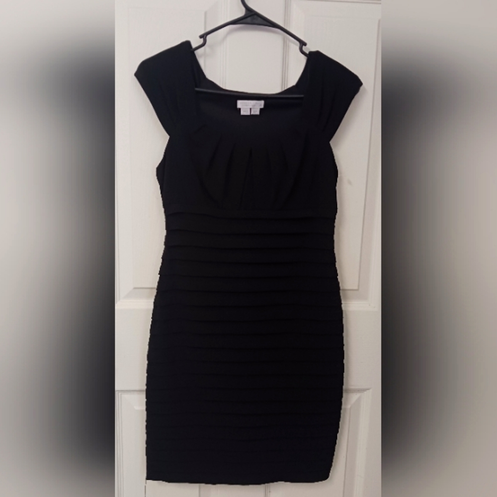 London times  dress  size 6p